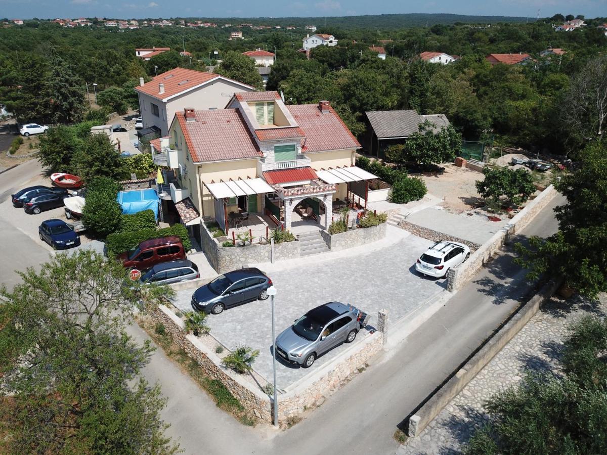 Pinezići Lavanda Apartments&Studios מראה חיצוני תמונה