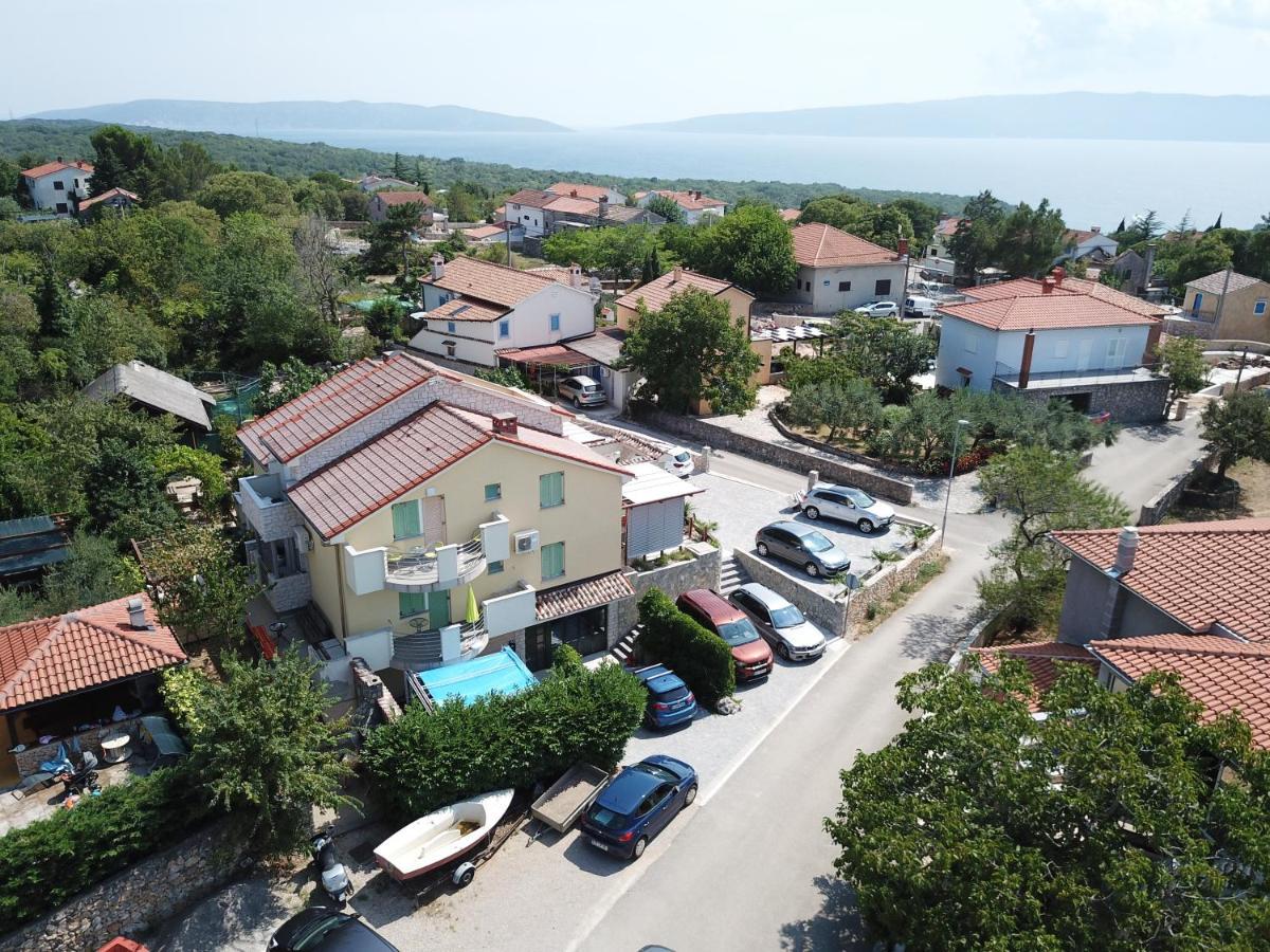 Pinezići Lavanda Apartments&Studios מראה חיצוני תמונה