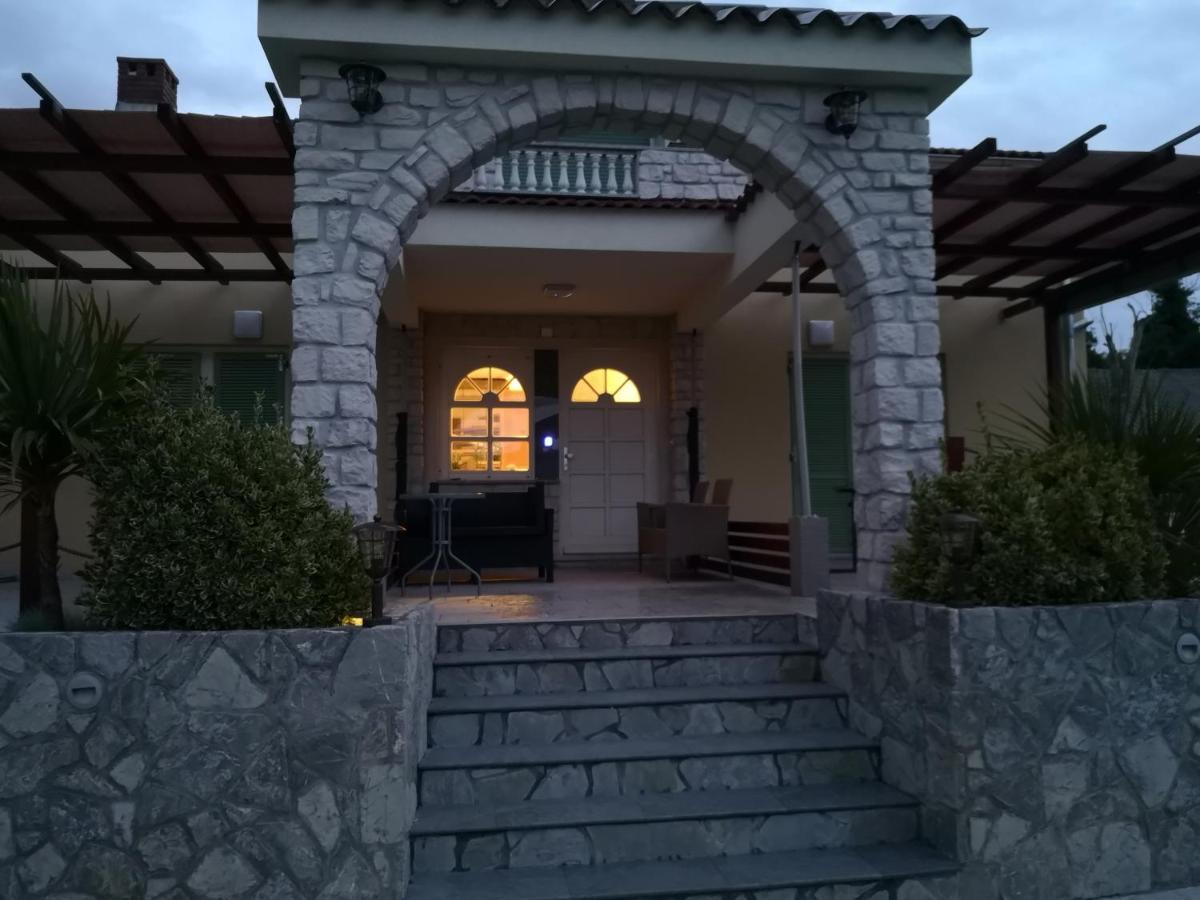 Pinezići Lavanda Apartments&Studios מראה חיצוני תמונה