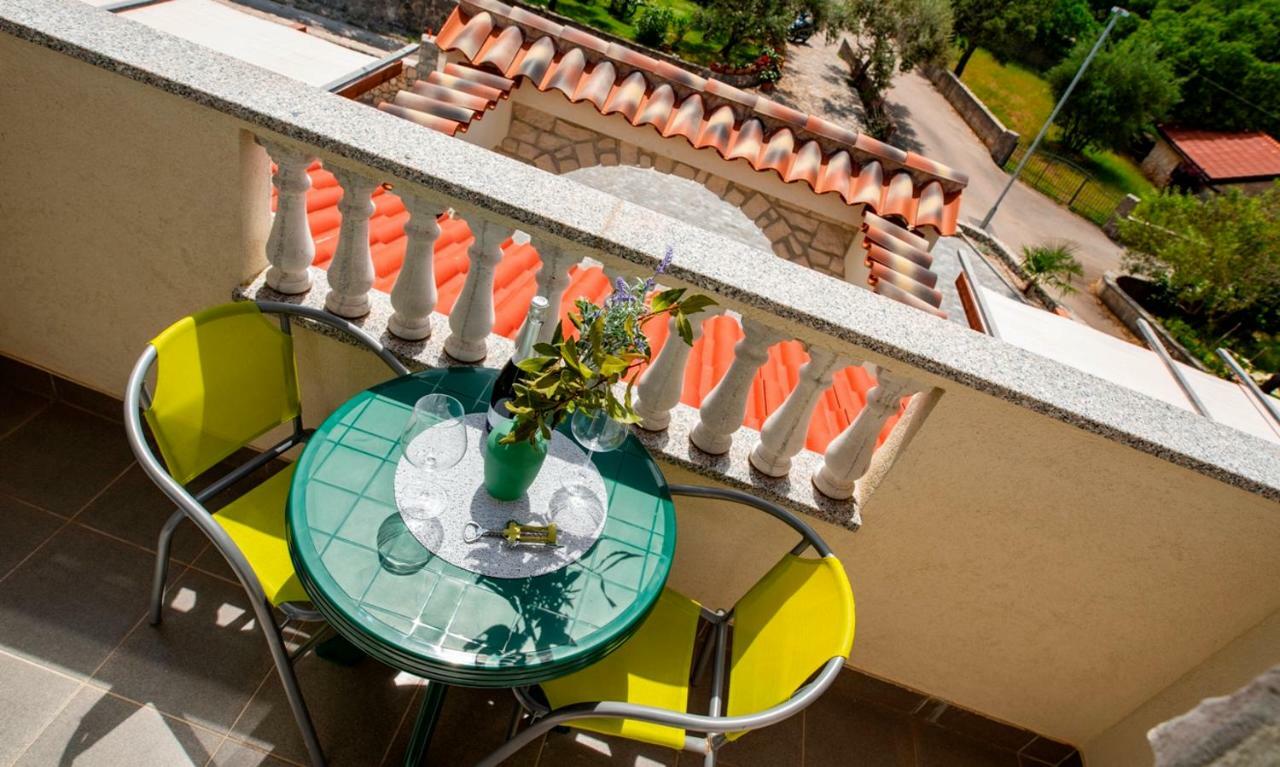 Pinezići Lavanda Apartments&Studios מראה חיצוני תמונה
