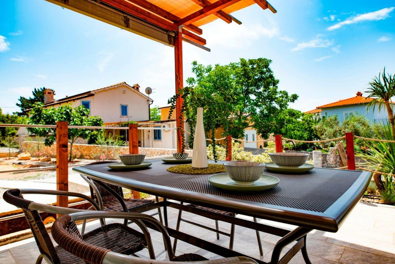 Pinezići Lavanda Apartments&Studios מראה חיצוני תמונה