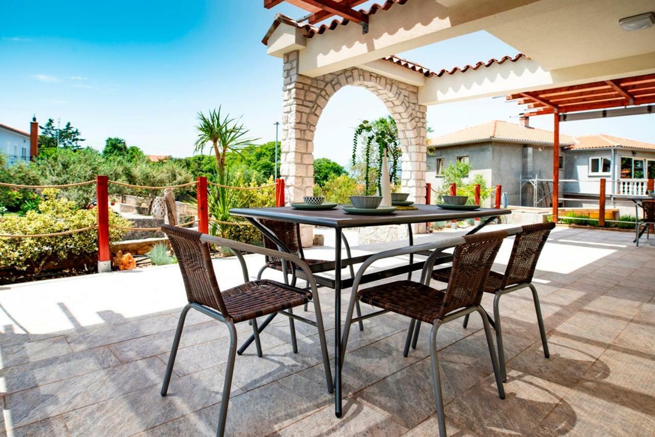 Pinezići Lavanda Apartments&Studios מראה חיצוני תמונה